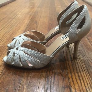 Vintage Badgley Mischka Leather Glamour Heels Size 8M